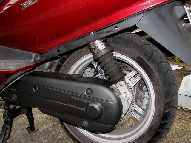 360mm Suzuki 650 Burgman Heavy Duty Chrome Dual Spring Shocks 14.17" 360mm Suzuki 650 Burgman Heavy Duty Chrome Dual Spring Shocks 14.17"